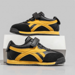 Яркая детская обувь (Таобао)