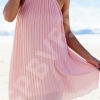 Розовое свободное платье с открытой спиной