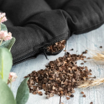 Ортопедическое сиденье из гречневой лузги.