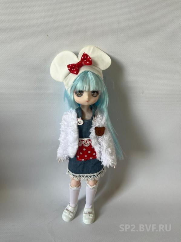 Mika doll